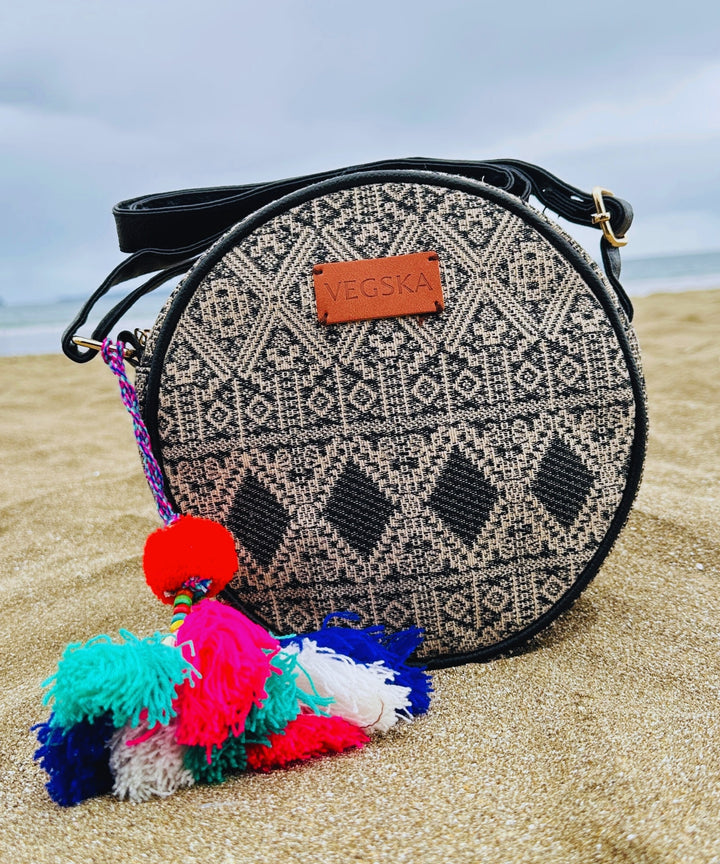 Round Sling Bag - Bagpac